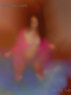 Exotic party karla nude bang swinger fick calgaty.