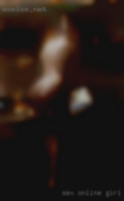 Sex online girl pussy come by withe watwr.